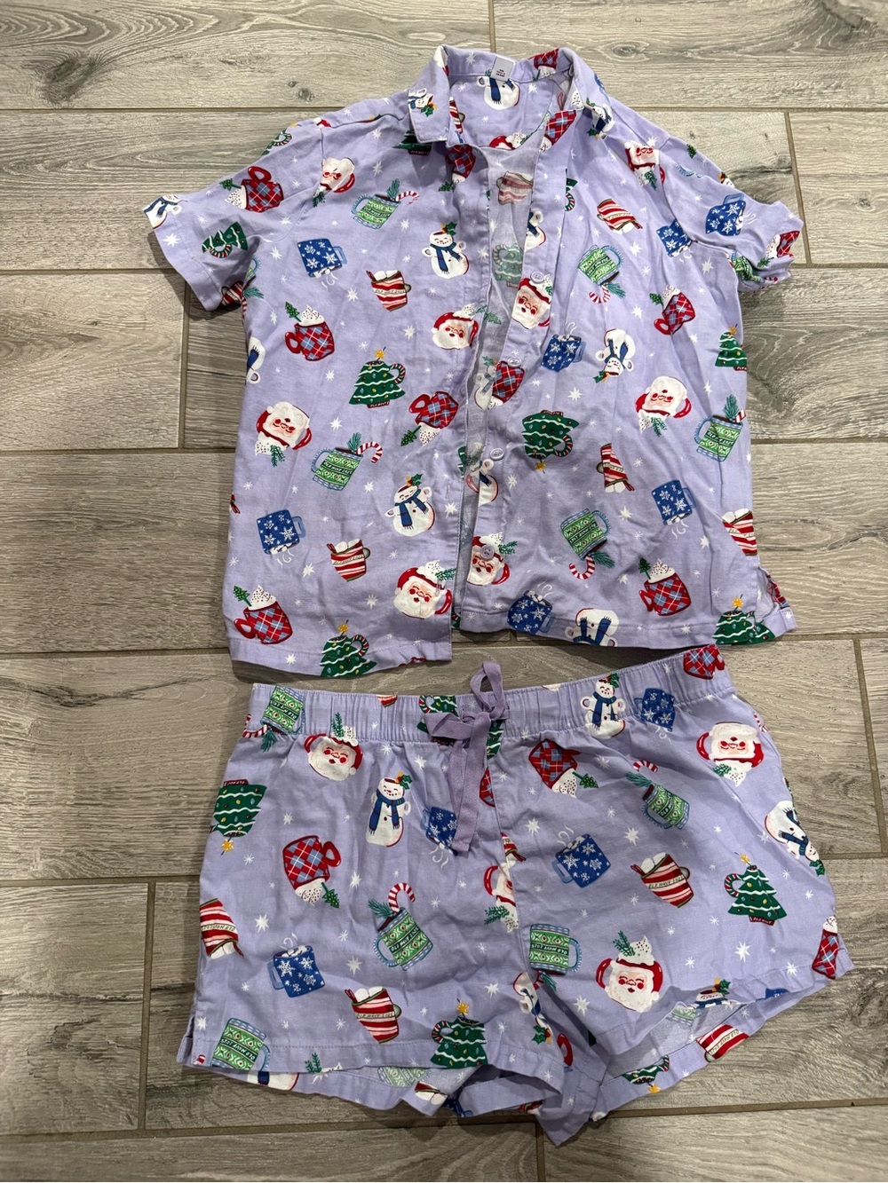Old navy Purple Holiday woman’s  Pajama Set - Short Sleeve Button Top & Shorts L